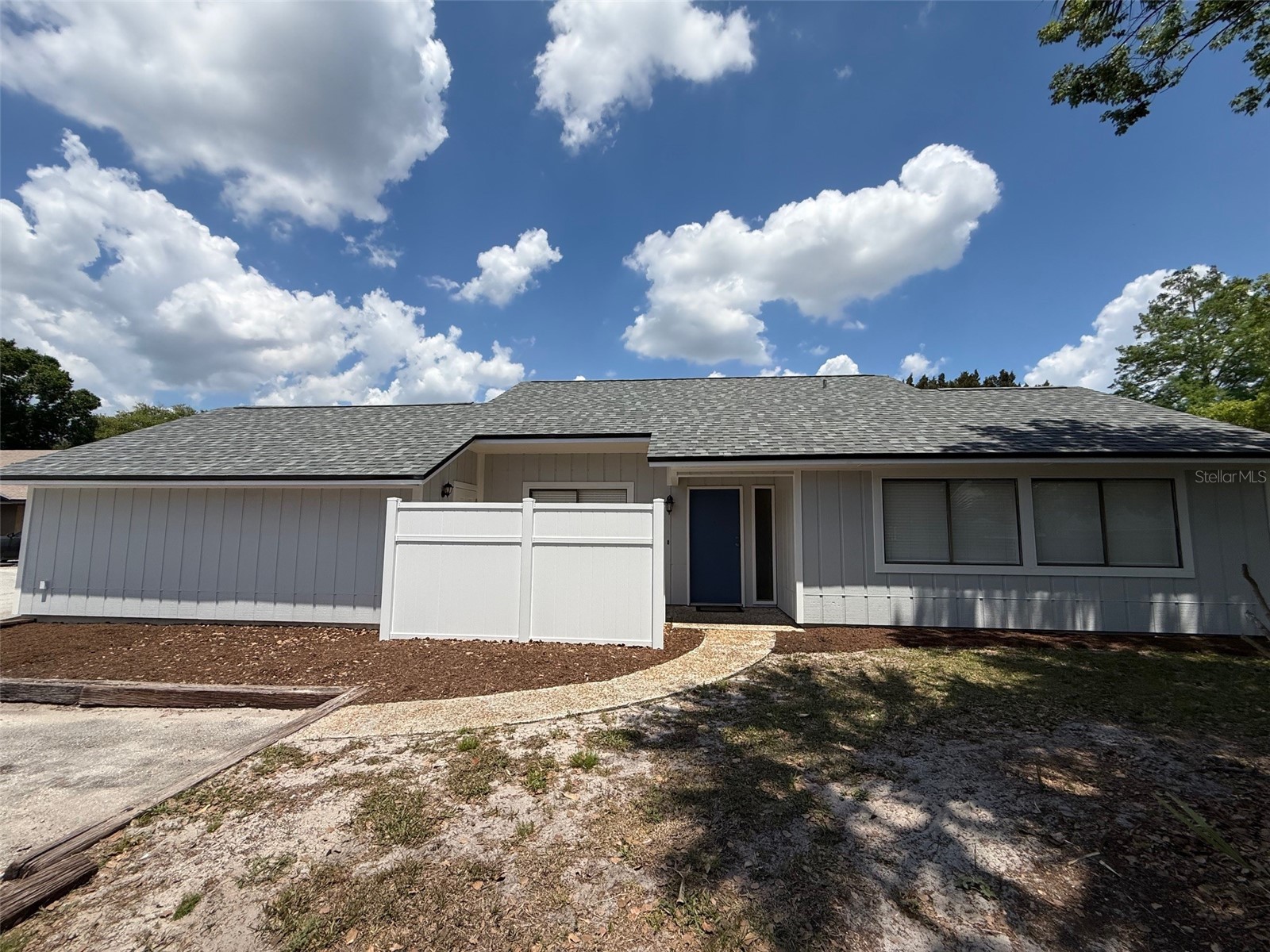 706 Lakeside Drive Winter Springs FL 32708 O6402320 image1