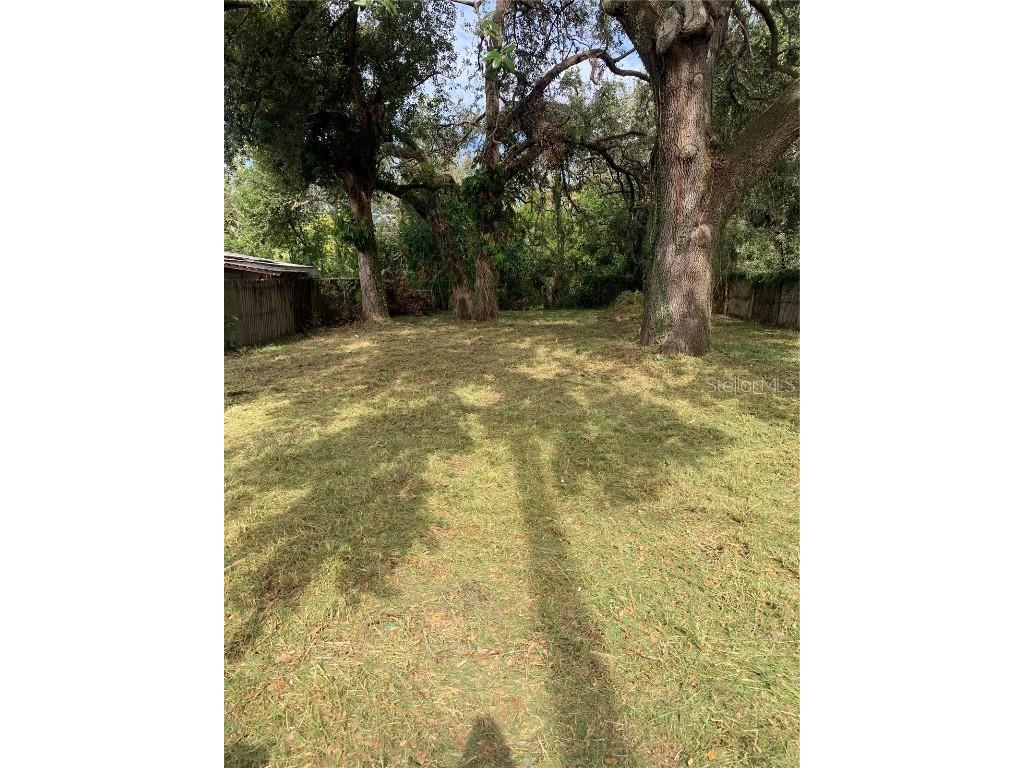 706 Lexington Boulevard Tampa FL 33612 TB8362497 image1