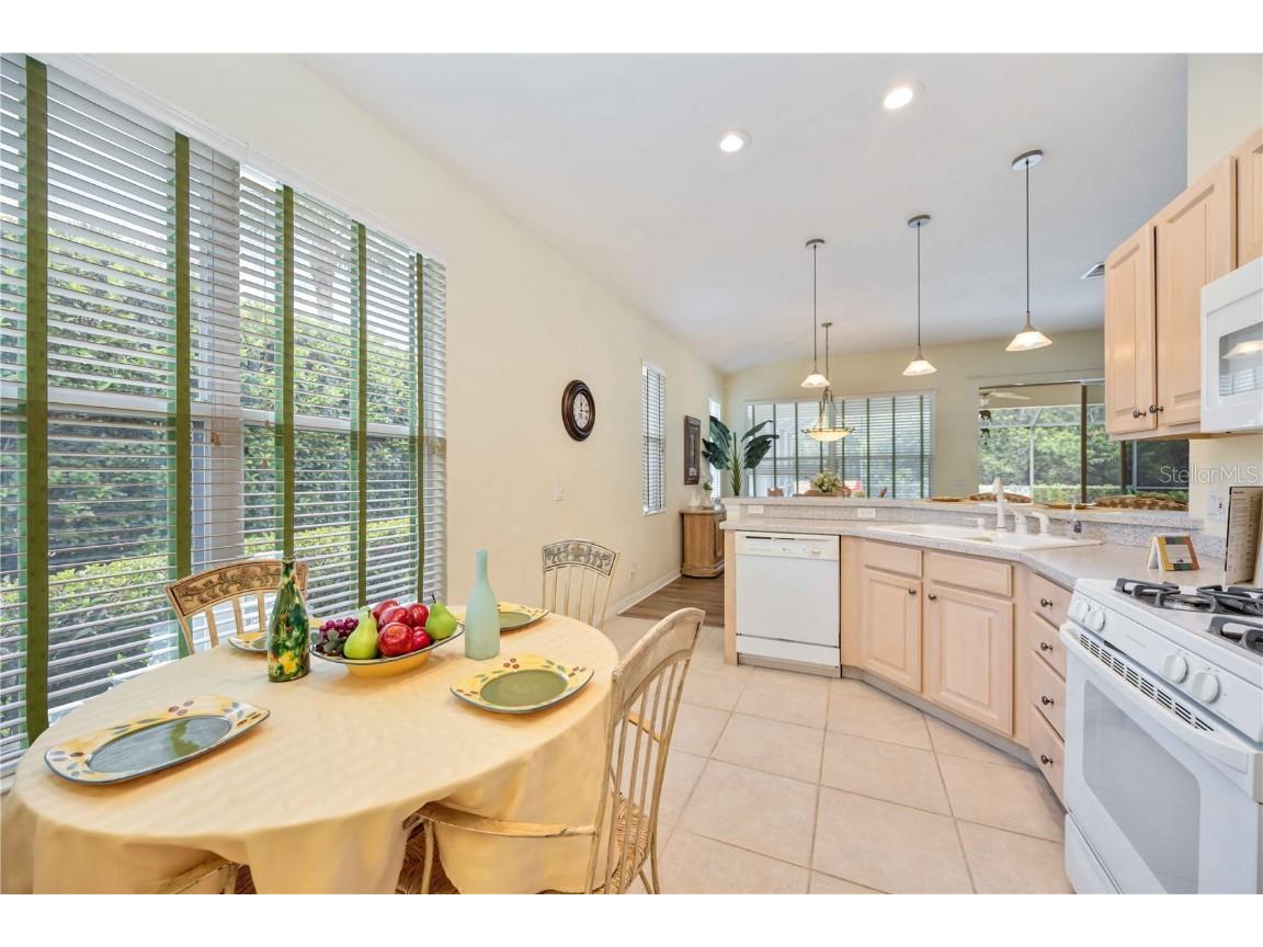 706 Misty Pond Court Bradenton FL 34212 - MANATEE RIVER A4653534 image19