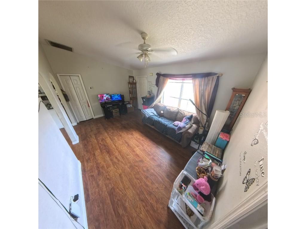 706 N Rennes Court Kissimmee FL 34759 NS1085911 image2