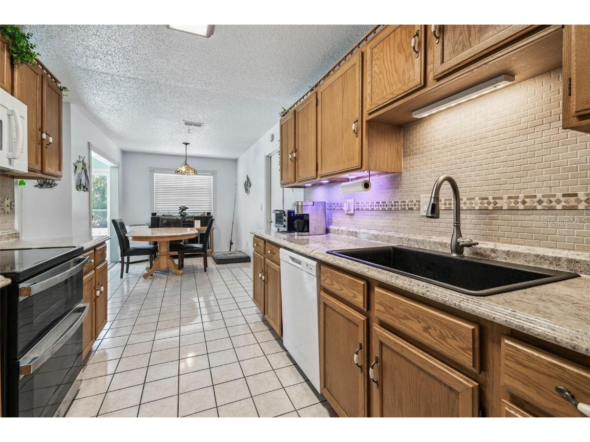 706 Plumbrook Road Sun City Center FL 33573 TB8439171 image14