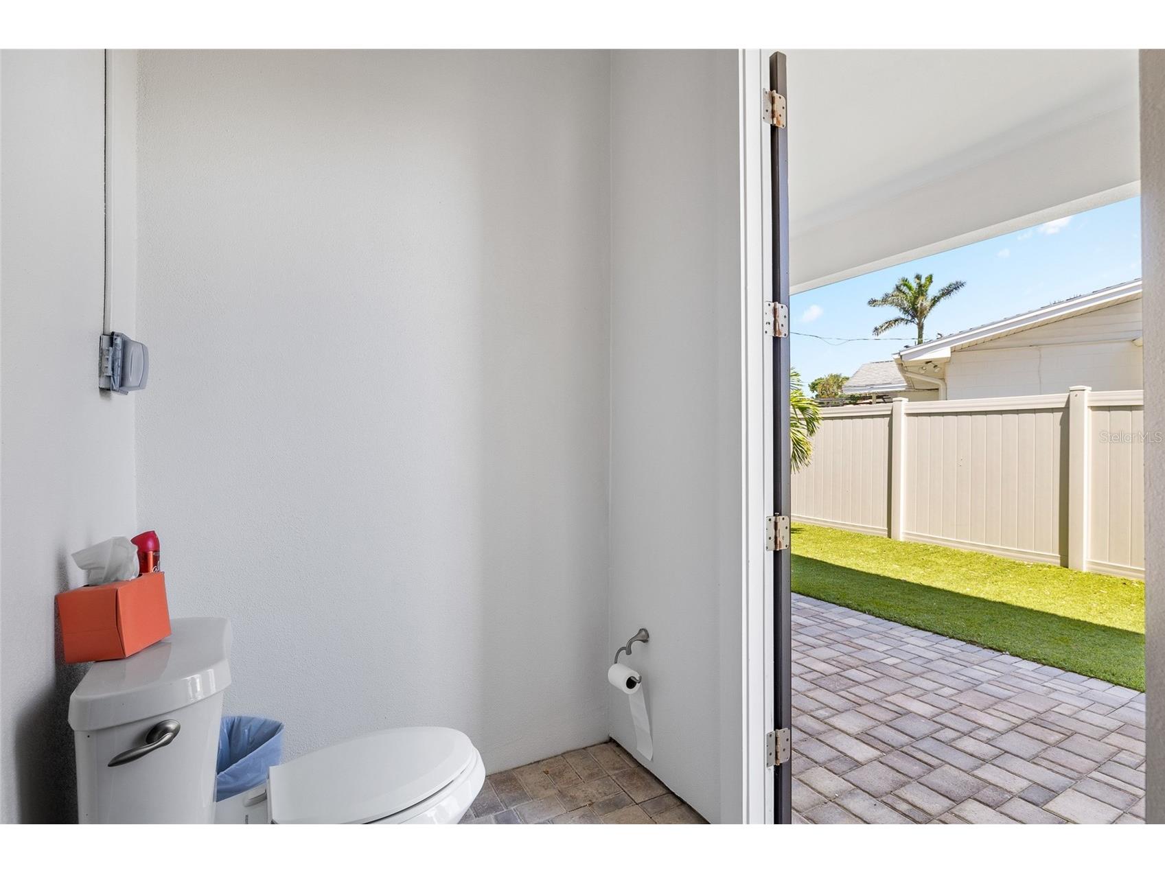 706 S Davis Boulevard Tampa FL 33606 TB8500595 image28