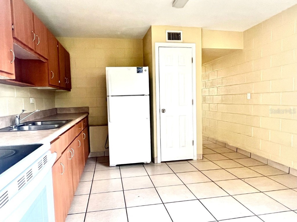 706 S Martin Luther King Boulevard #A3 Daytona Beach FL 32114 TB8448363 image5