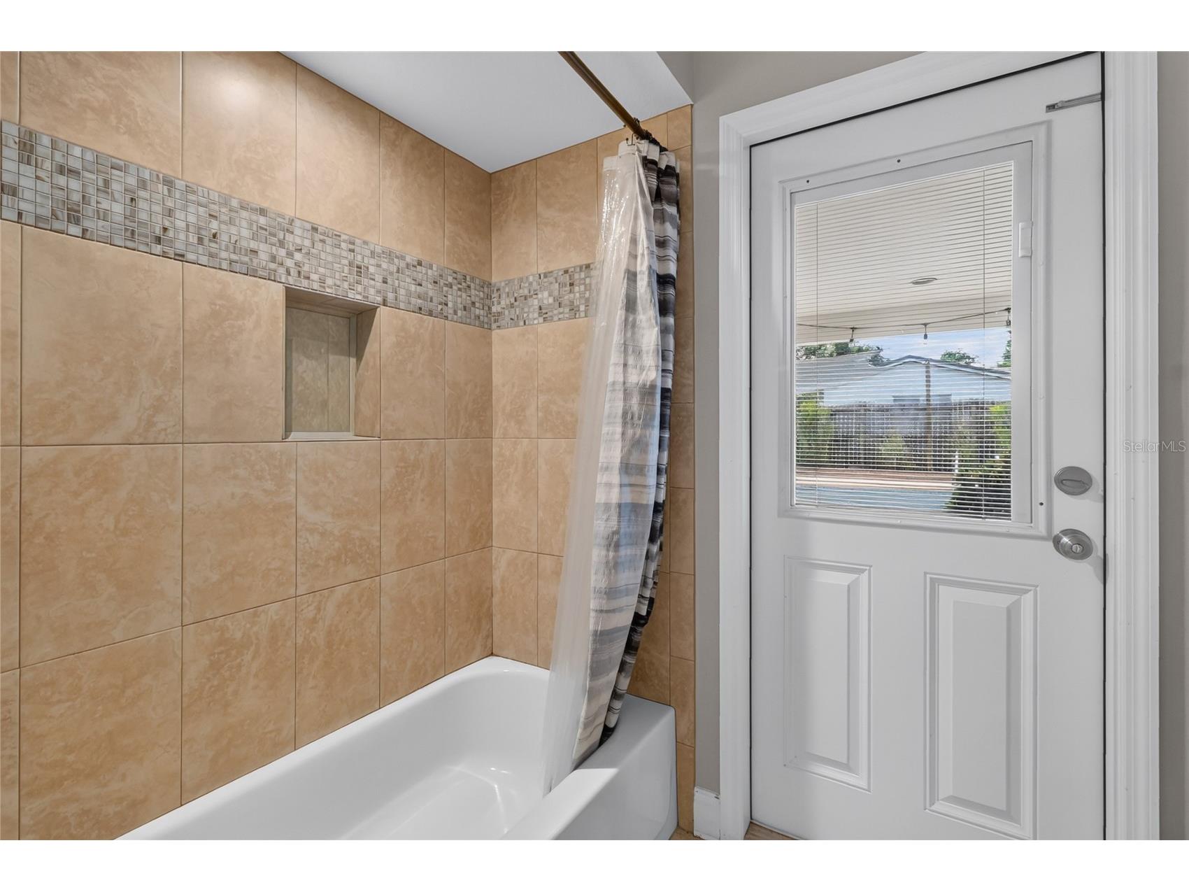 706 S Oakwood Avenue Brandon FL 33511 L4963174 image35