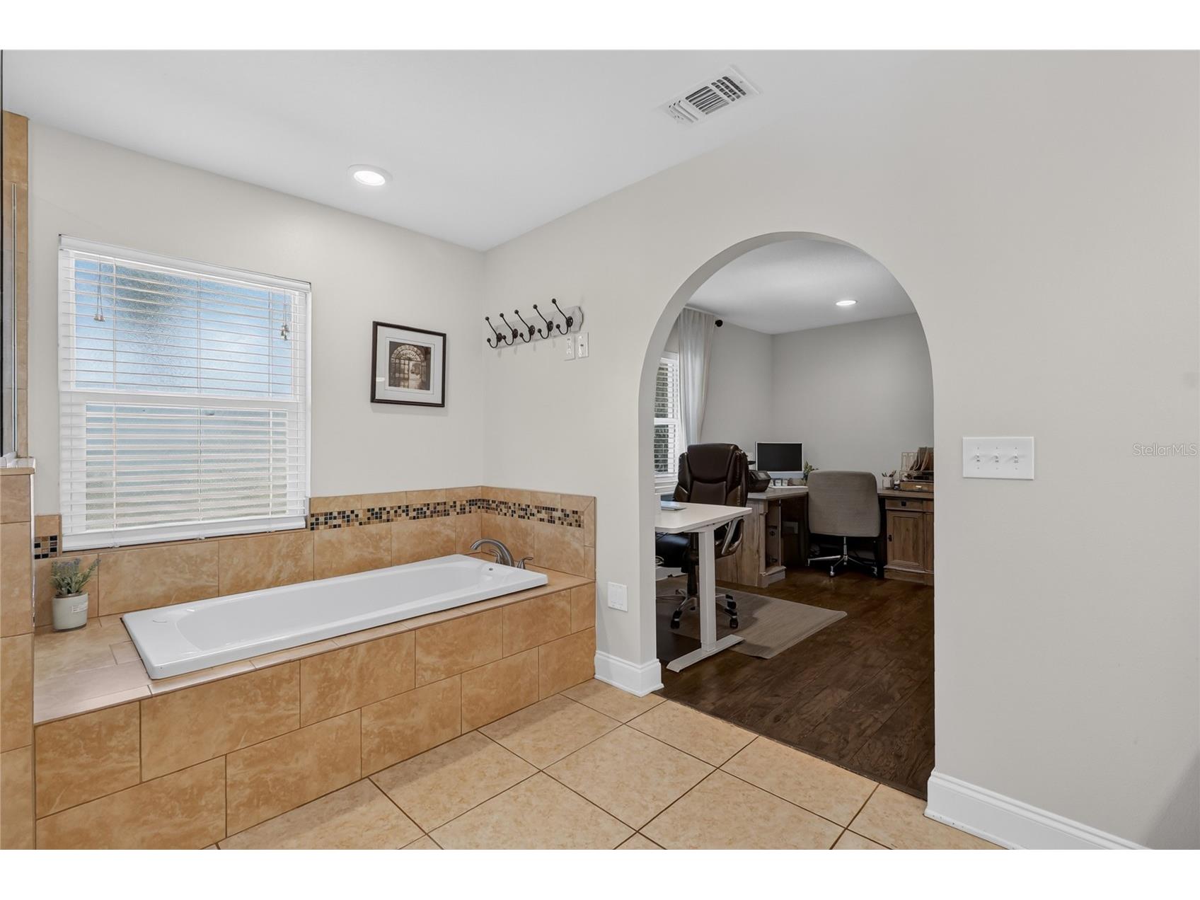 706 S Oakwood Avenue Brandon FL 33511 L4963174 image42