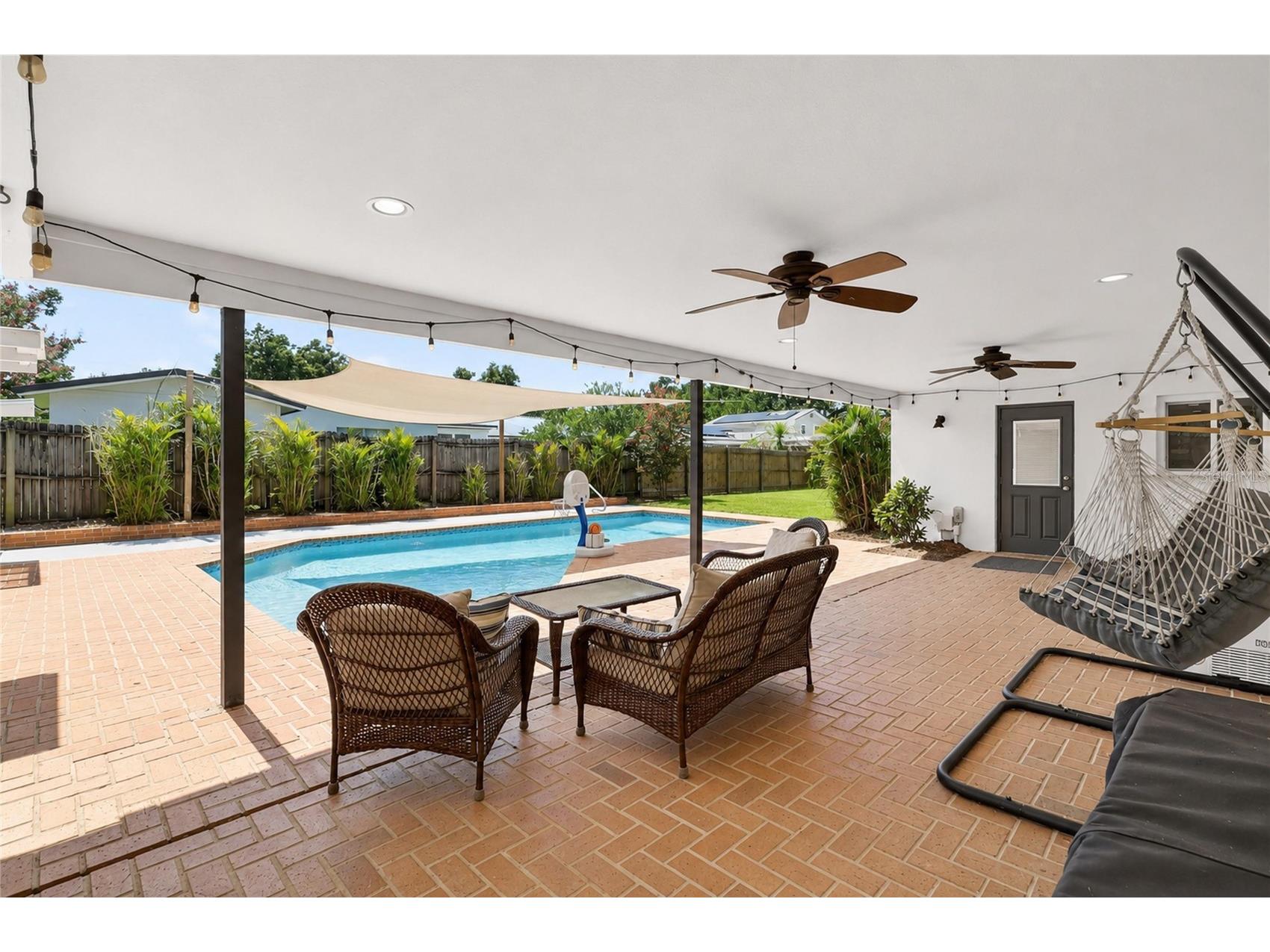 706 S Oakwood Avenue Brandon FL 33511 L4963174 image44