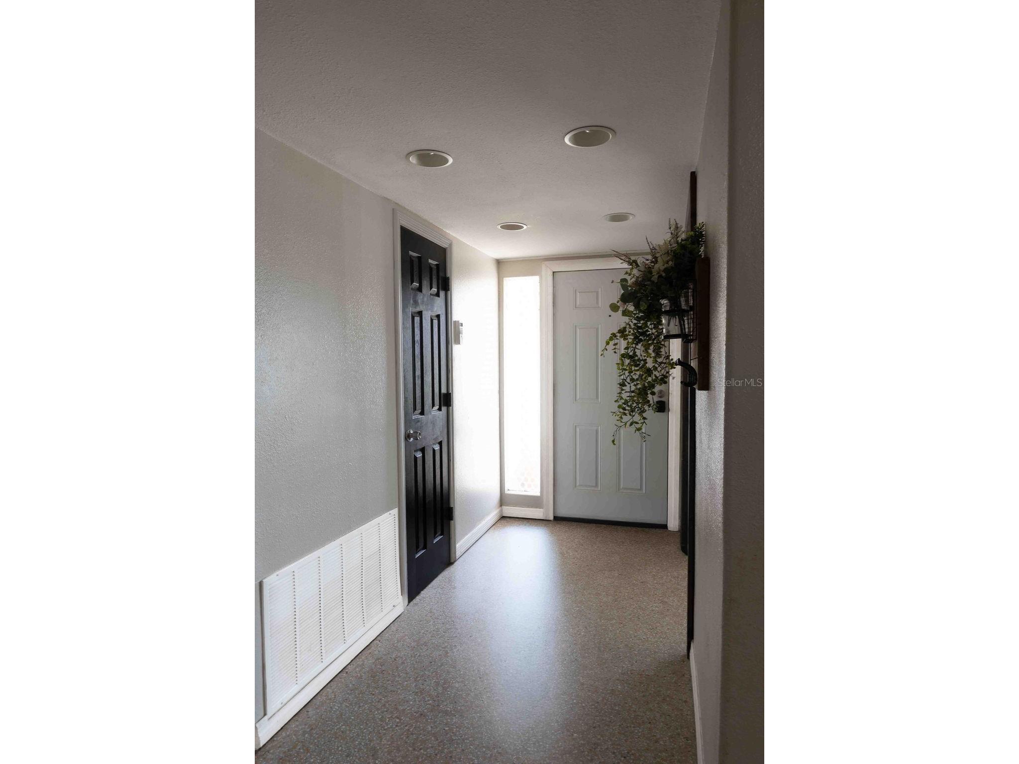 706 S Pearl Circle Brandon FL 33510 TB8486868 image5