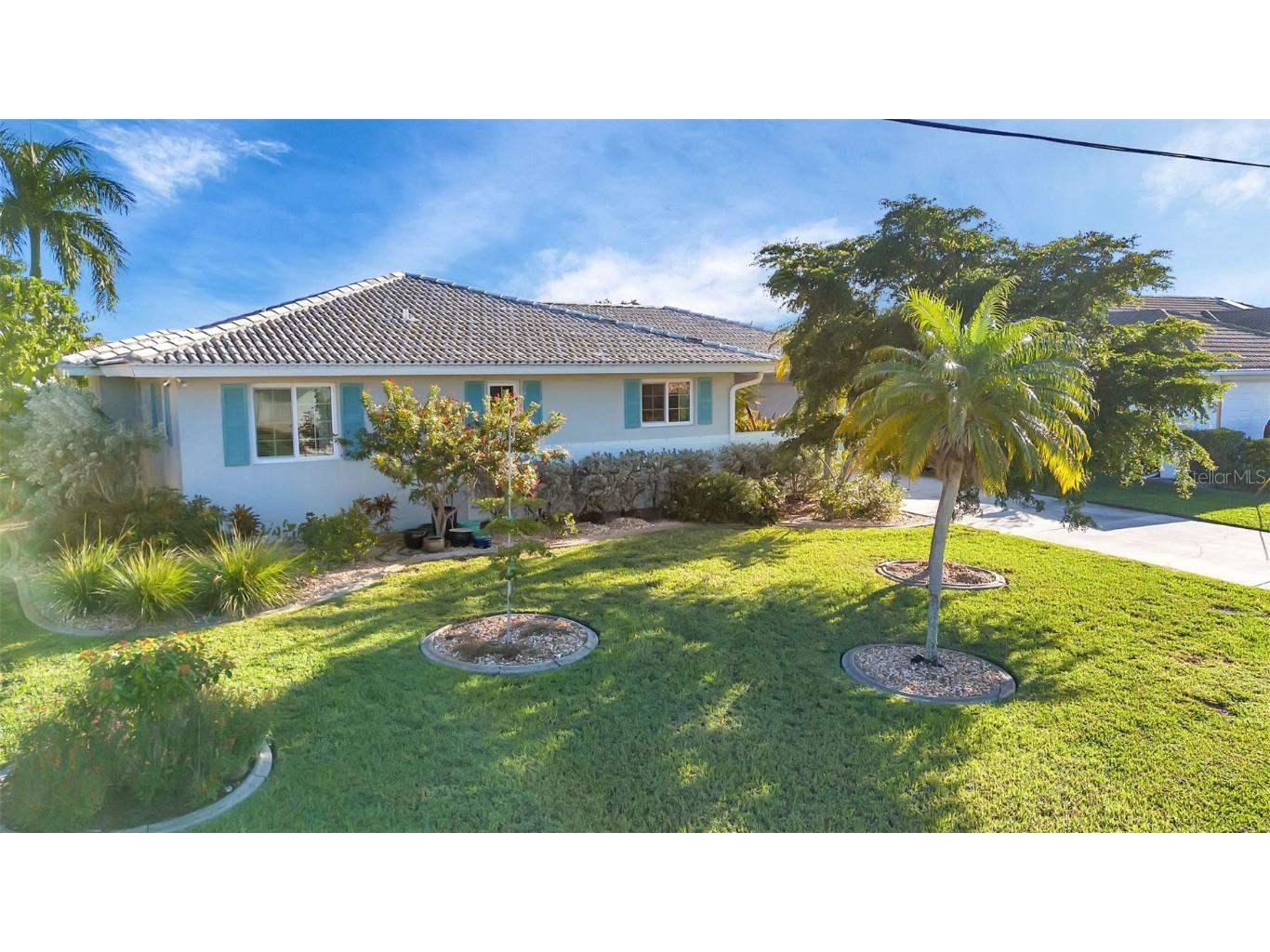 706 Santa Margerita Lane Punta Gorda FL 33950 C7485156 image1