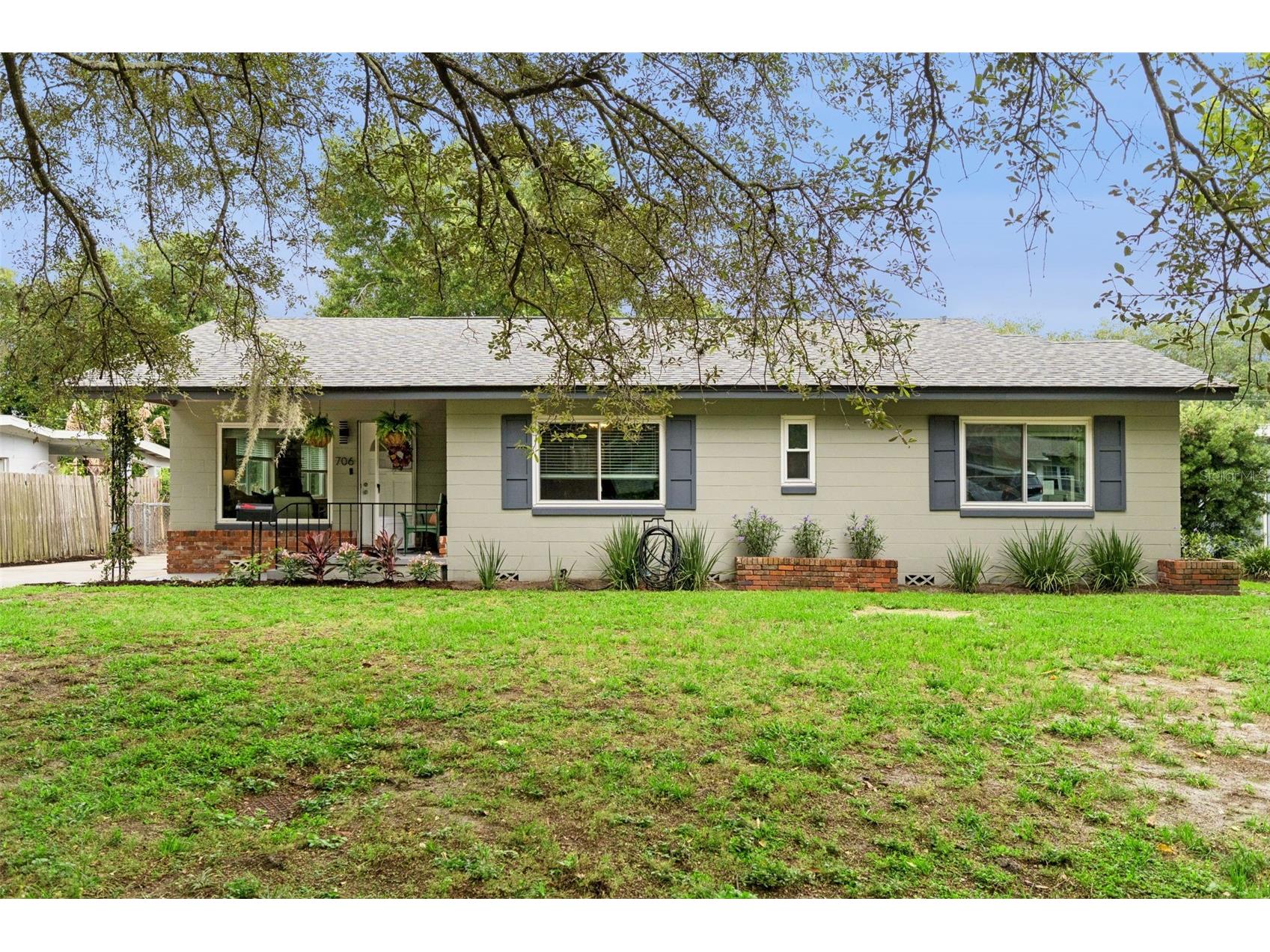 706 Springview Drive Orlando FL 32803 O6413085 image1