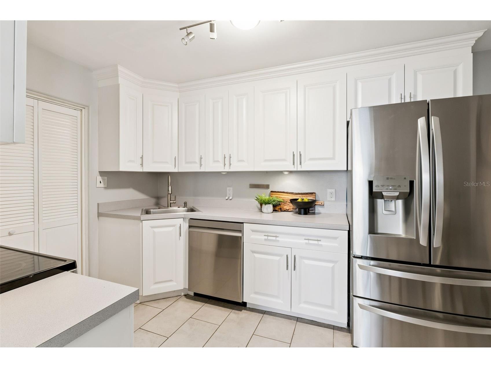 706 Springview Drive Orlando FL 32803 O6413085 image19