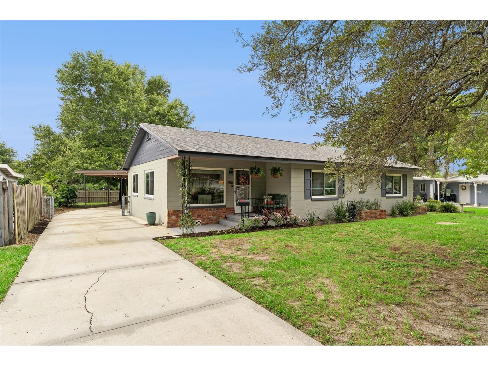 706 Springview Drive Orlando FL 32803 O6413085 image2