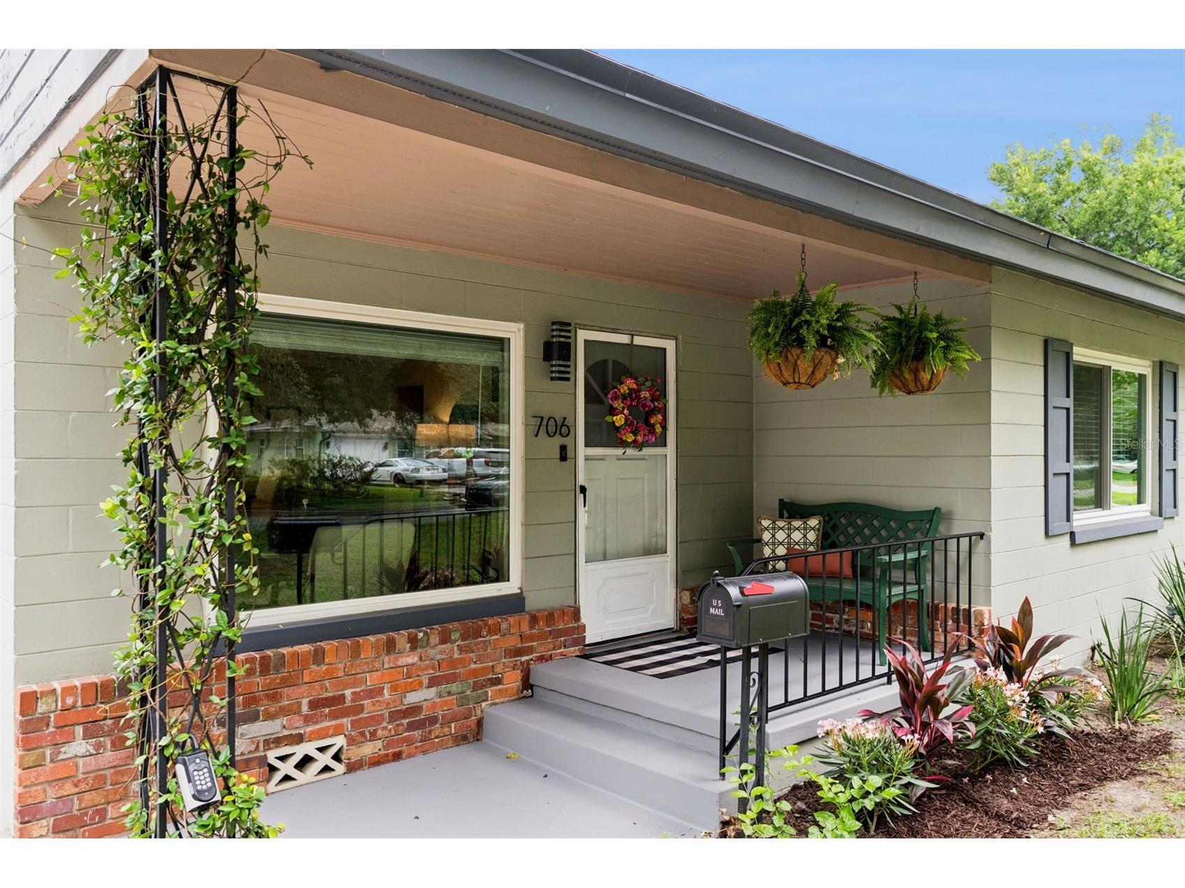 706 Springview Drive Orlando FL 32803 O6413085 image3