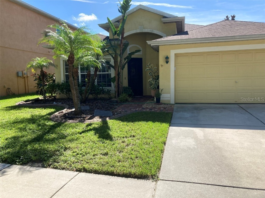 706 Star Pointe Drive Seffner FL 33584 T3441173 image1