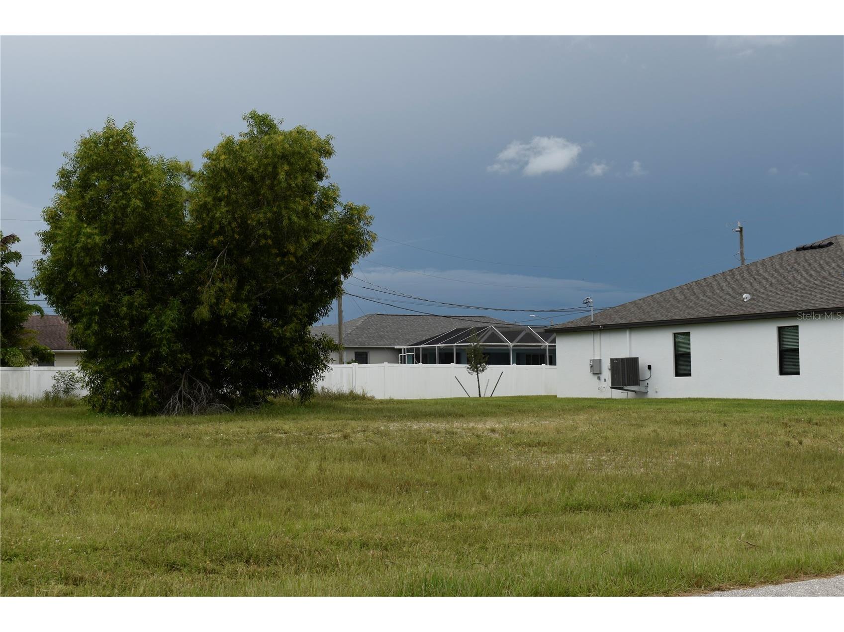 706 SW 21 Street Cape Coral FL 33991 A4687977 image3