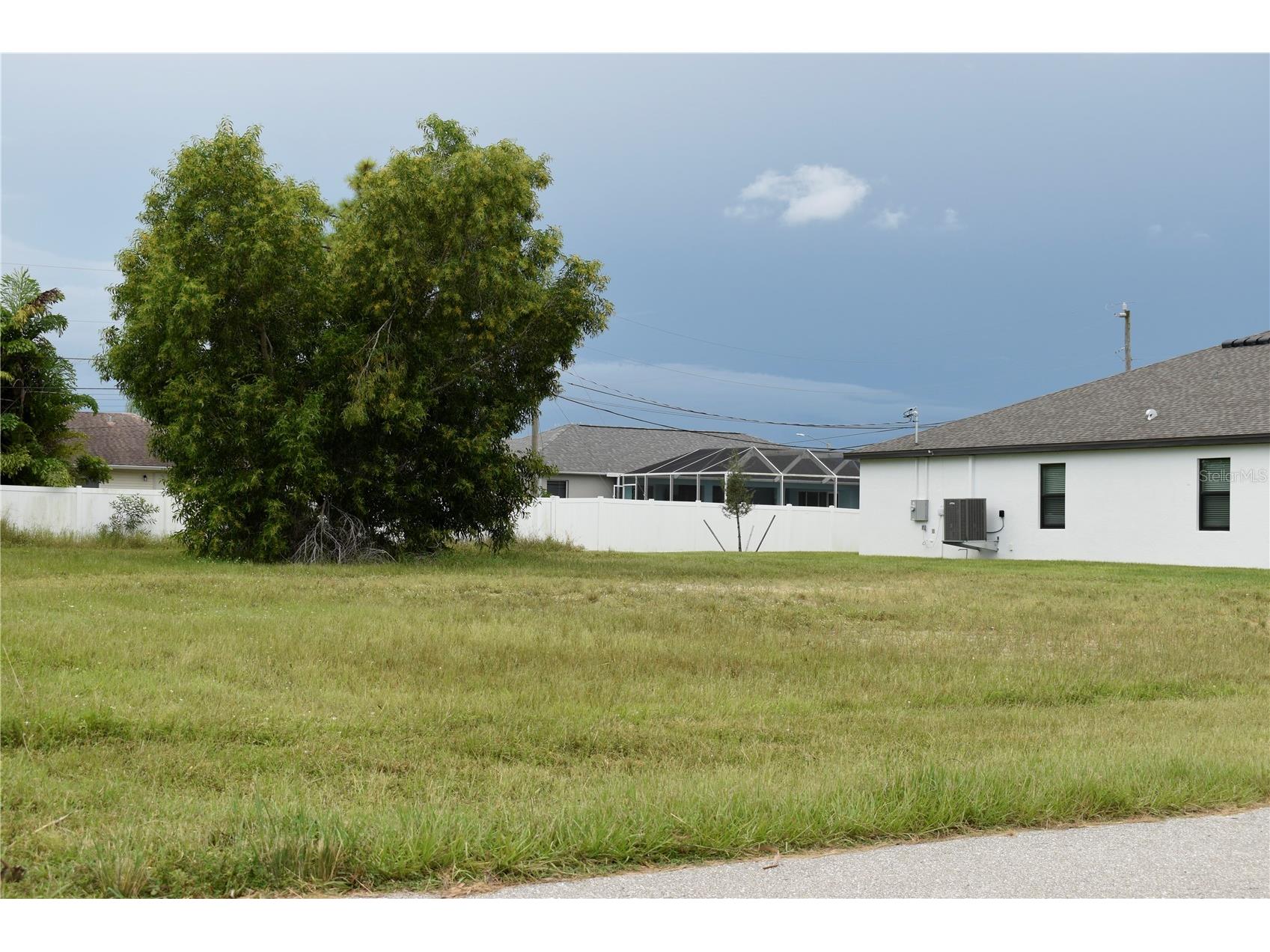 706 SW 21 Street Cape Coral FL 33991 A4687977 image5