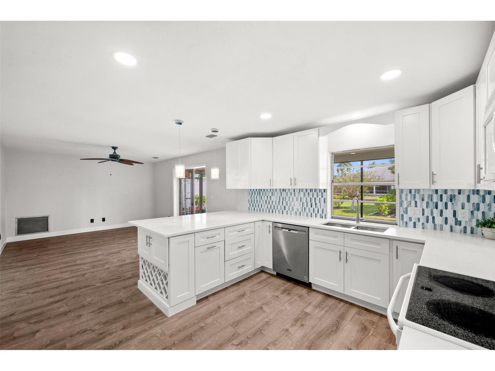 706 SW 51st Terrace Cape Coral FL 33914 C7524657 image11