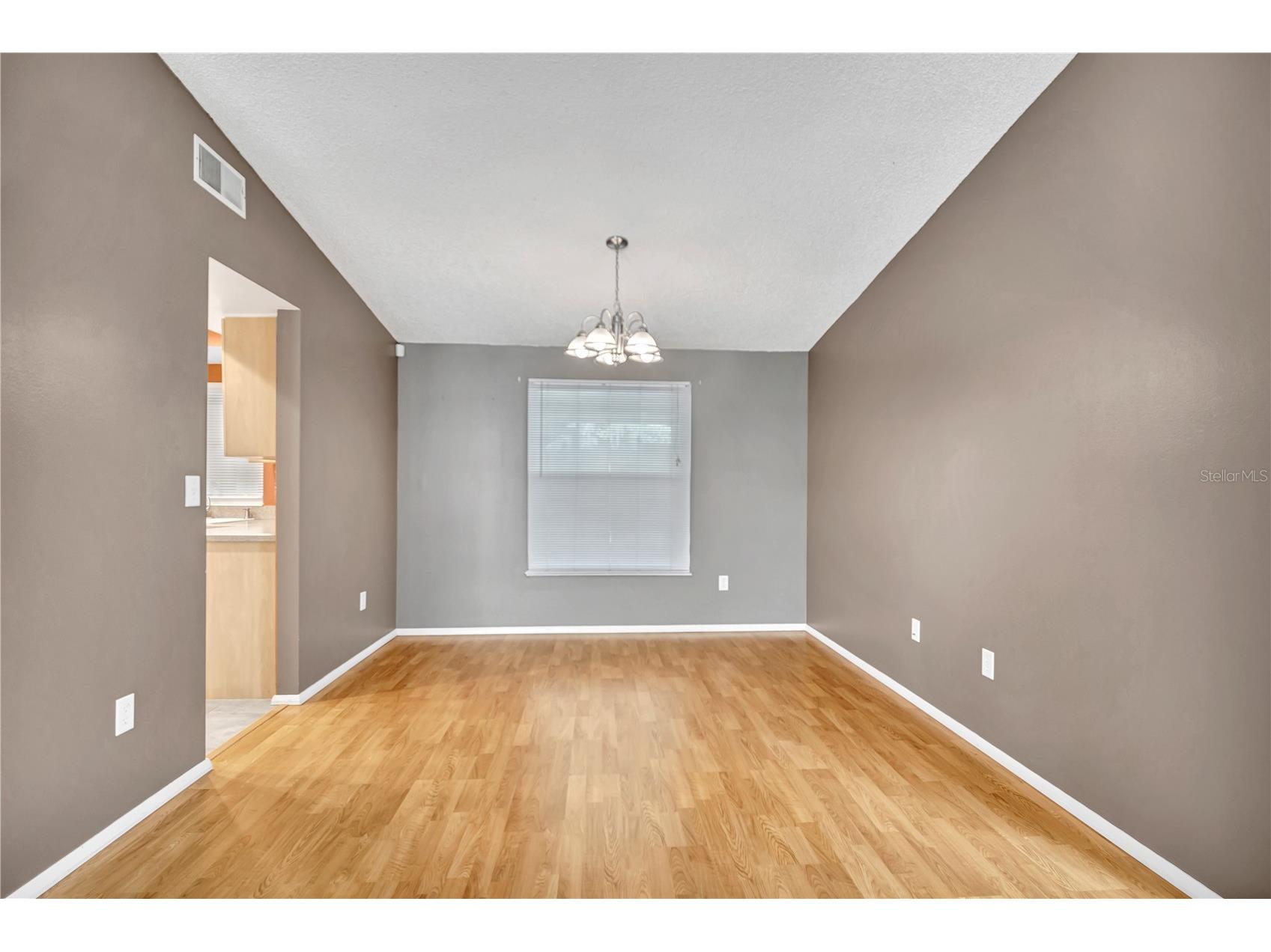 706 Sweetbriar Drive Oldsmar FL 34677 TB8513297 image11