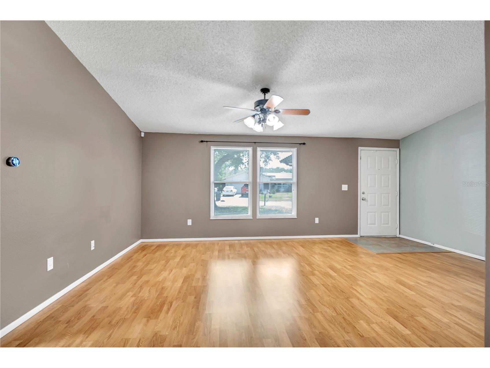 706 Sweetbriar Drive Oldsmar FL 34677 TB8513297 image3