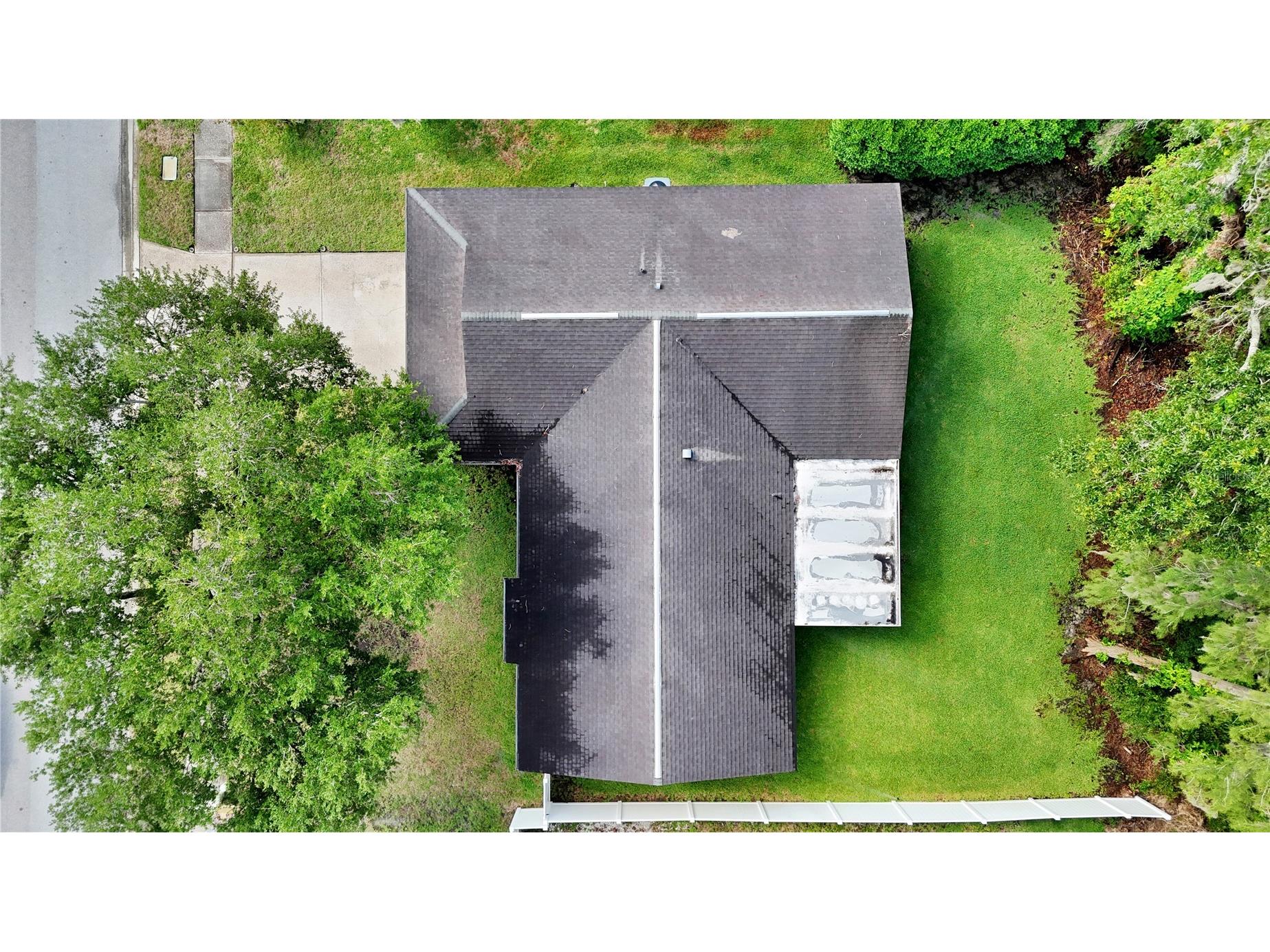 706 Sweetbriar Drive Oldsmar FL 34677 TB8513297 image31