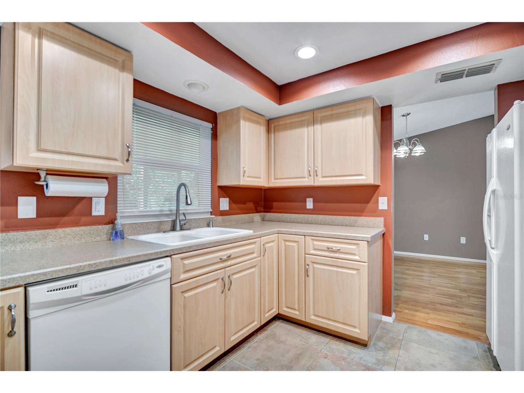 706 Sweetbriar Drive Oldsmar FL 34677 TB8513297 image8