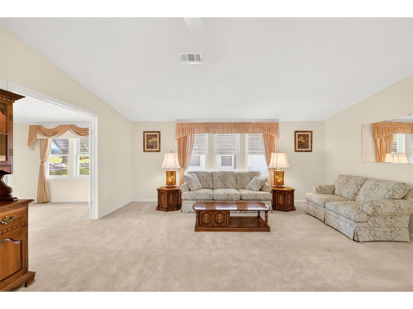 706 Tangerine Drive Lady Lake FL 32159 G5111790 image2