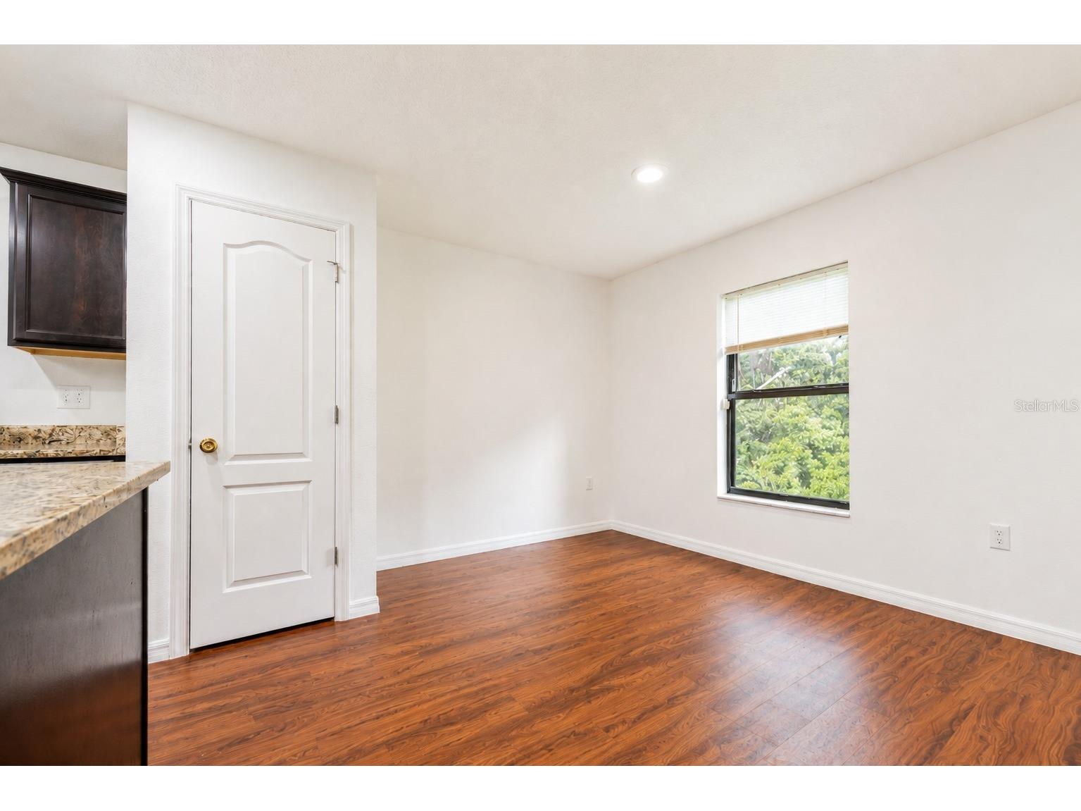 706 W Chelsea Street Deland FL 32720 OM728686 image3
