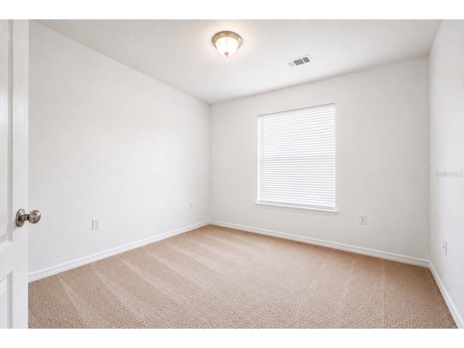 706 W Chelsea Street Deland FL 32720 OM728686 image4