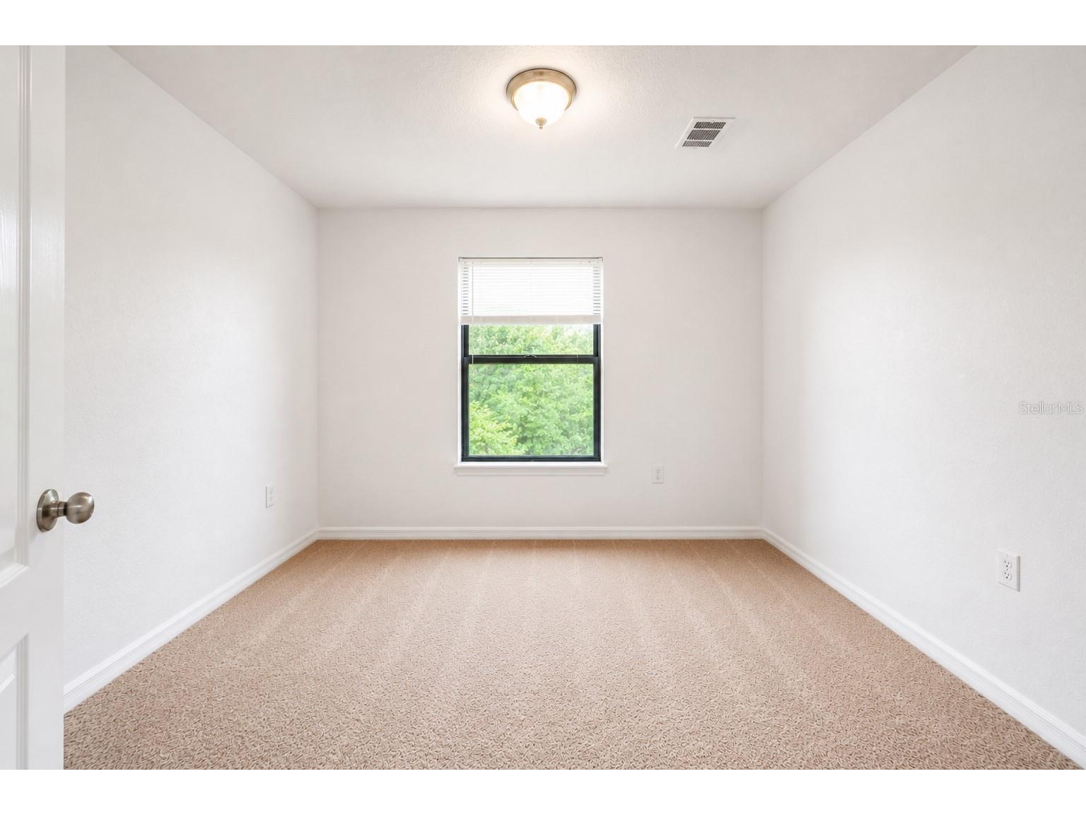706 W Chelsea Street Deland FL 32720 OM728686 image8