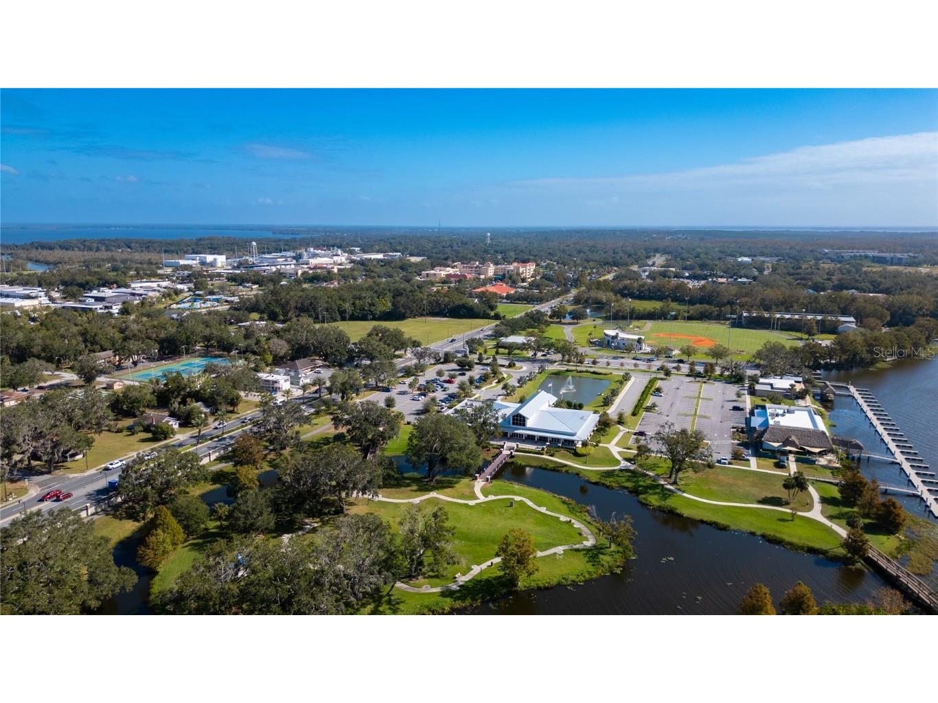 706 W Dixie Avenue Leesburg FL 34748 TB8416465 image12