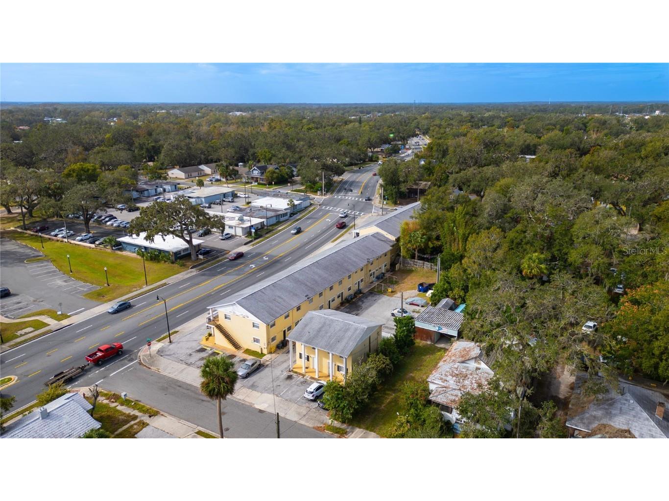 706 W Dixie Avenue Leesburg FL 34748 TB8416465 image5