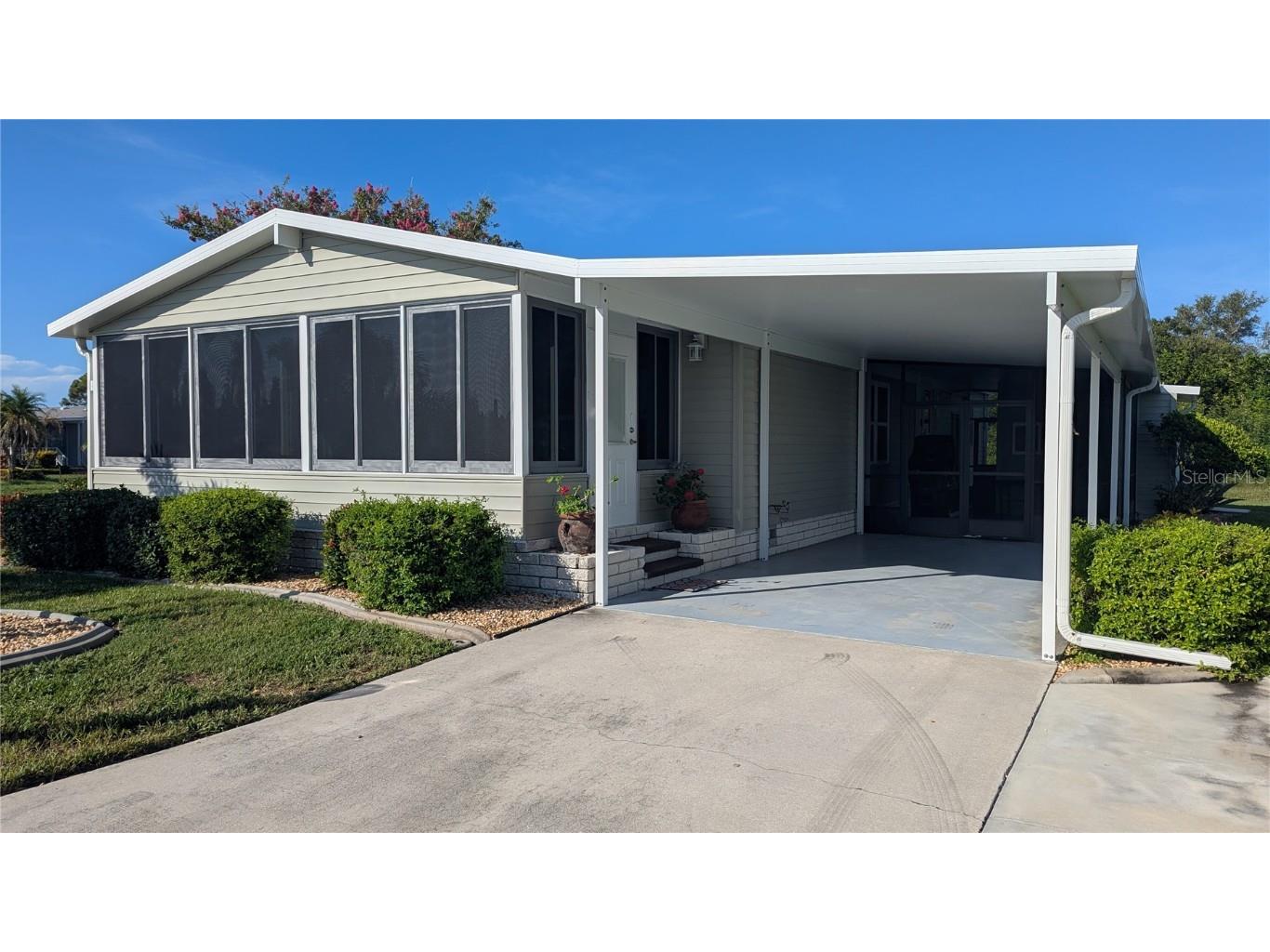 706 Watersedge Street Englewood FL 34223 N6139804 image1