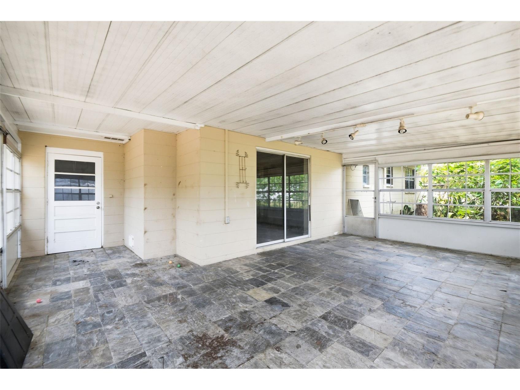 706 Westwood Circle Brandon FL 33511 O6408597 image48
