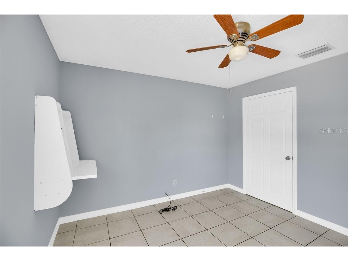 706 Wisteria Avenue Fort Pierce FL 34982 TB8413323 image16