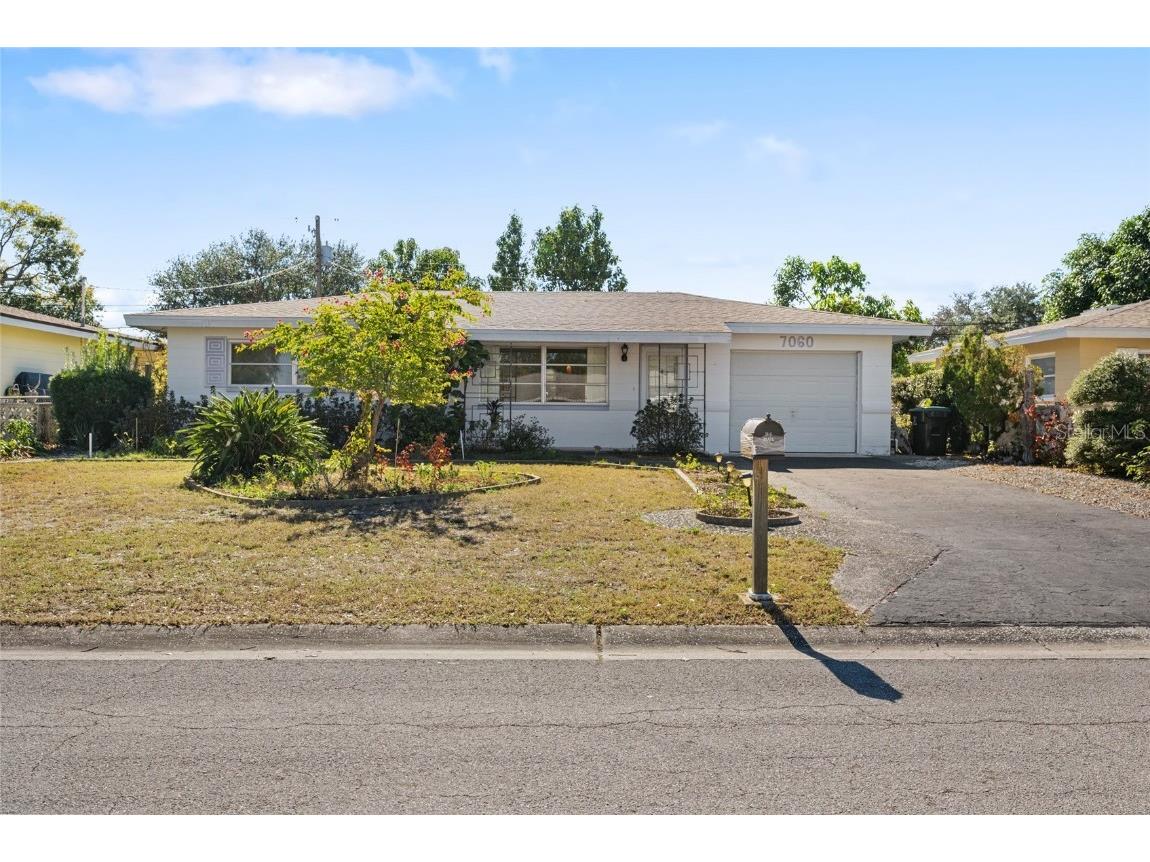 7060 40th Terrace N Saint Petersburg FL 33709 TB8332499 image1