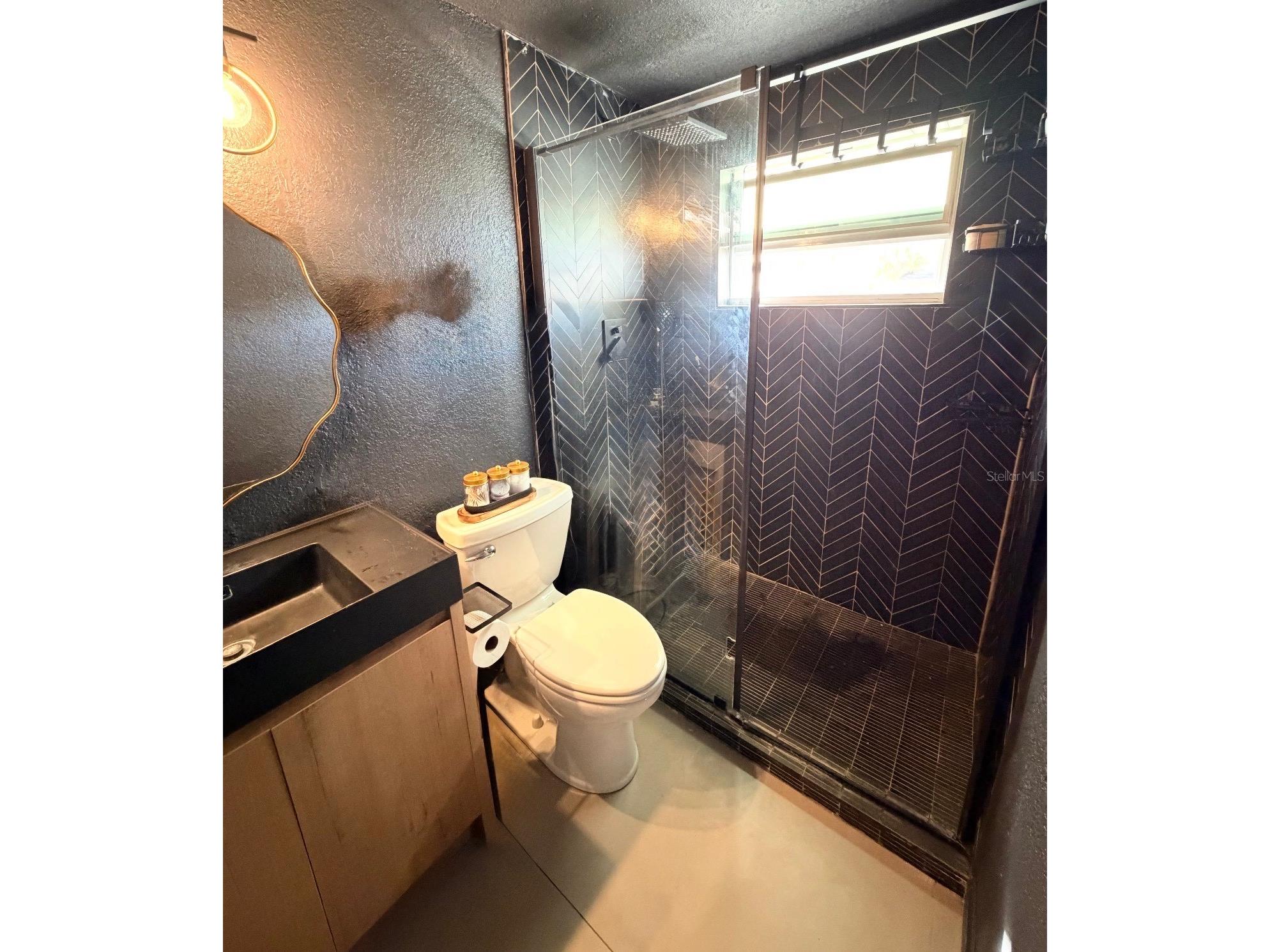 7060 52nd Street N Pinellas Park FL 33781 TB8501992 image3