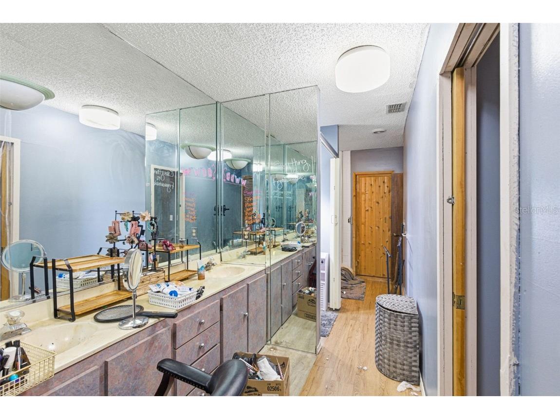 7061 62nd Street N Pinellas Park FL 33781 TB8457737 image34