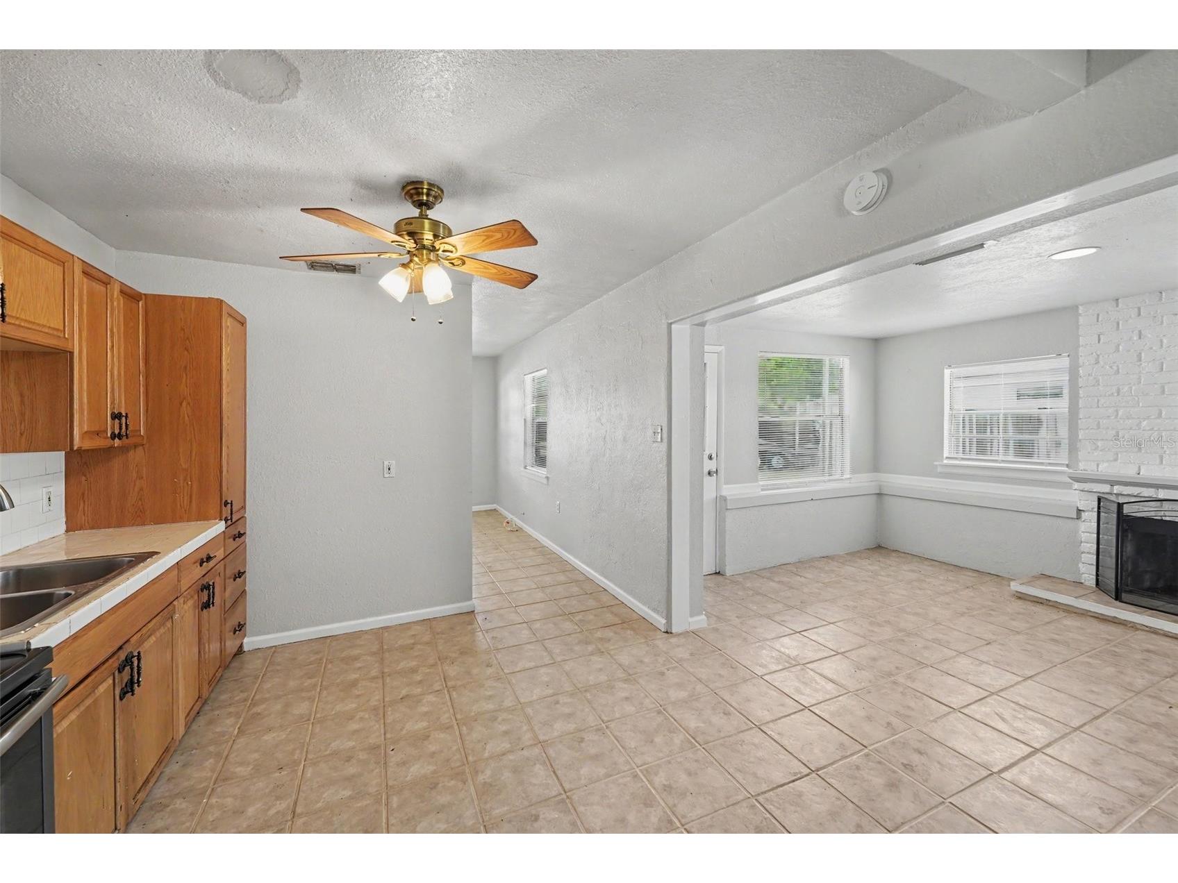 7062 47th Street N Pinellas Park FL 33781 O6410557 image9