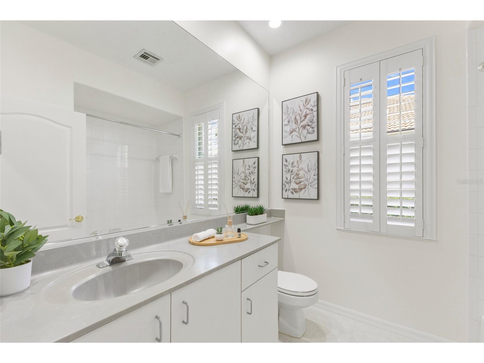 7062 Twin Hills Terrace Lakewood Ranch FL 34202 A4689558 image54