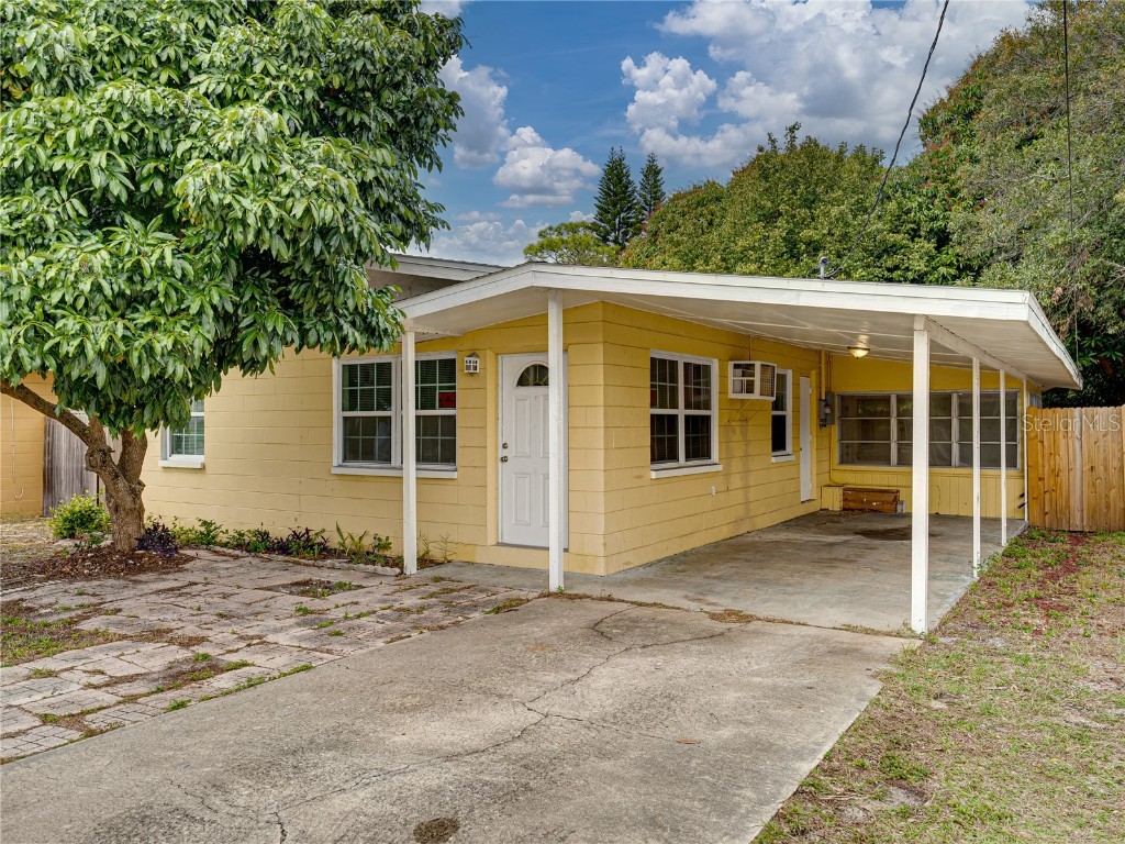 7065 54th Avenue N Saint Petersburg FL 33709 A4594599 image1