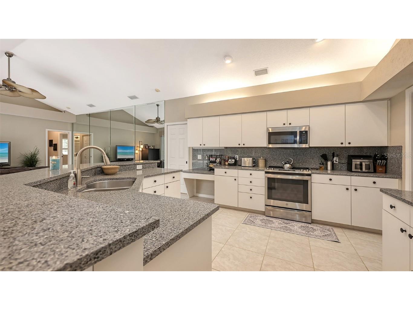 7065 N Serenoa Drive Sarasota FL 34241 A4674443 image9