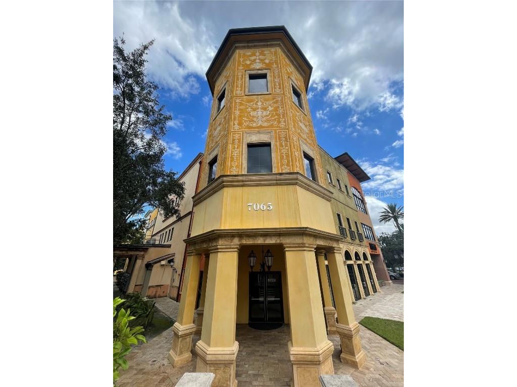 7065 Westpointe Boulevard #303 Orlando FL 32835 O6110404 image1