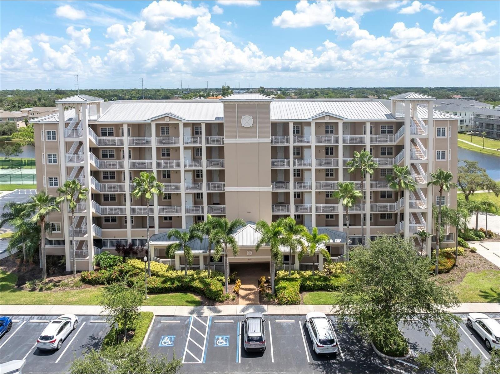 7069 Key Haven Road #302 Seminole FL 33777 TB8514287 image1
