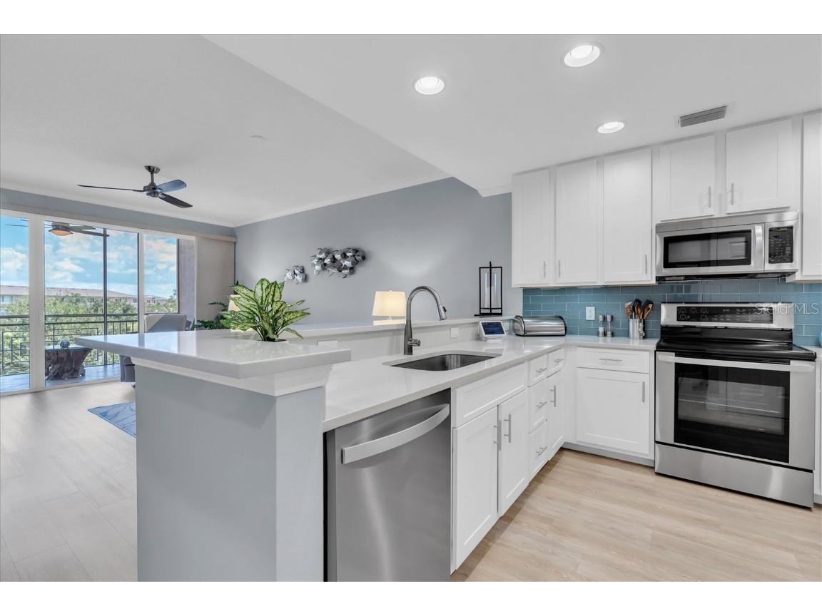 7069 Key Haven Road #303 Seminole FL 33777 TB8419668 image10