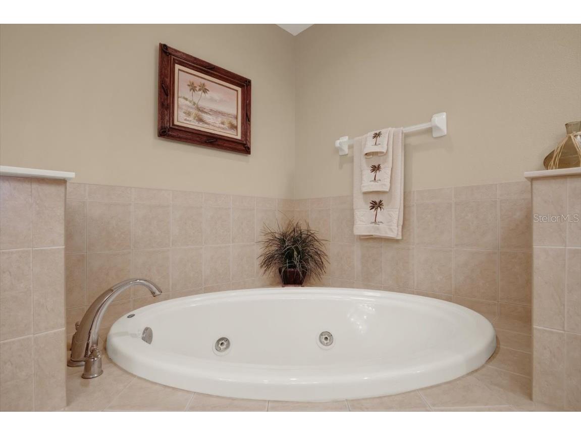 7069 Key Haven Road #602 Seminole FL 33777 TB8445439 image31