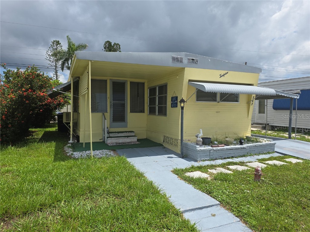 707 49th Avenue Dr W Bradenton FL 34207 A4660425 image22