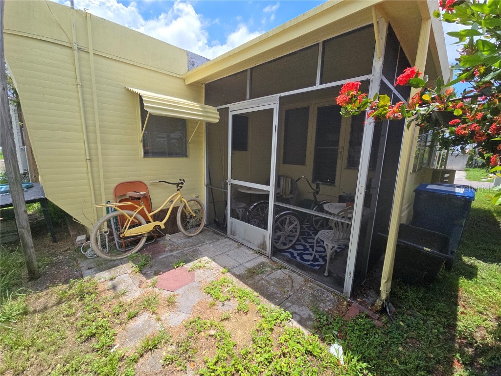 707 49th Avenue Dr W Bradenton FL 34207 A4660425 image25