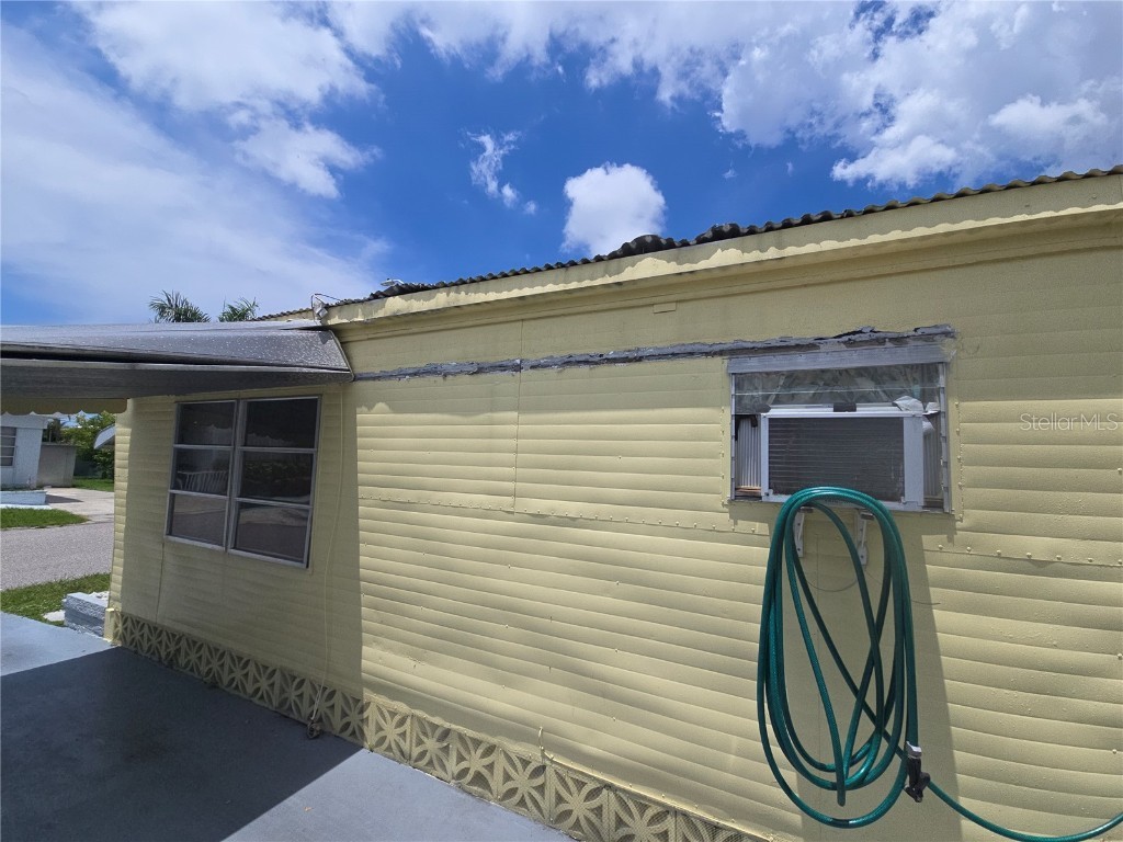 707 49th Avenue Dr W Bradenton FL 34207 A4660425 image28