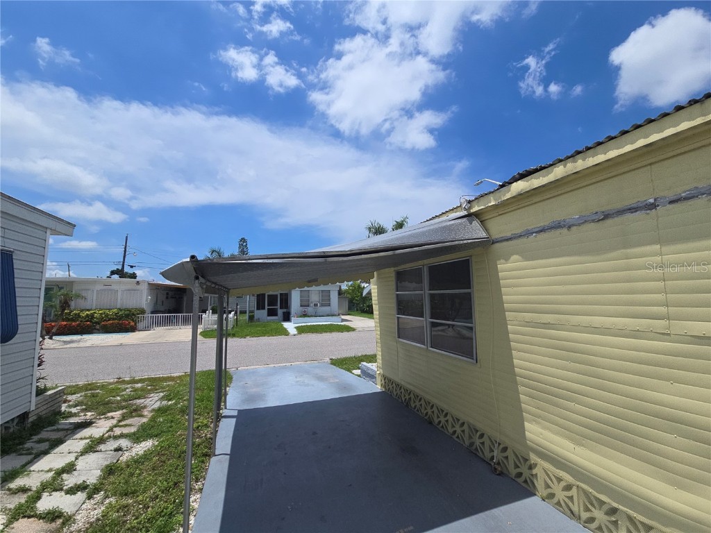 707 49th Avenue Dr W Bradenton FL 34207 A4660425 image29