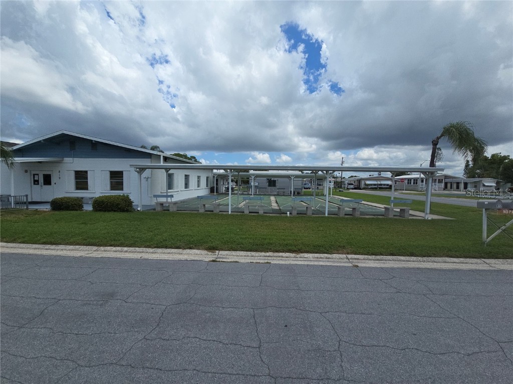 707 49th Avenue Dr W Bradenton FL 34207 A4660425 image32