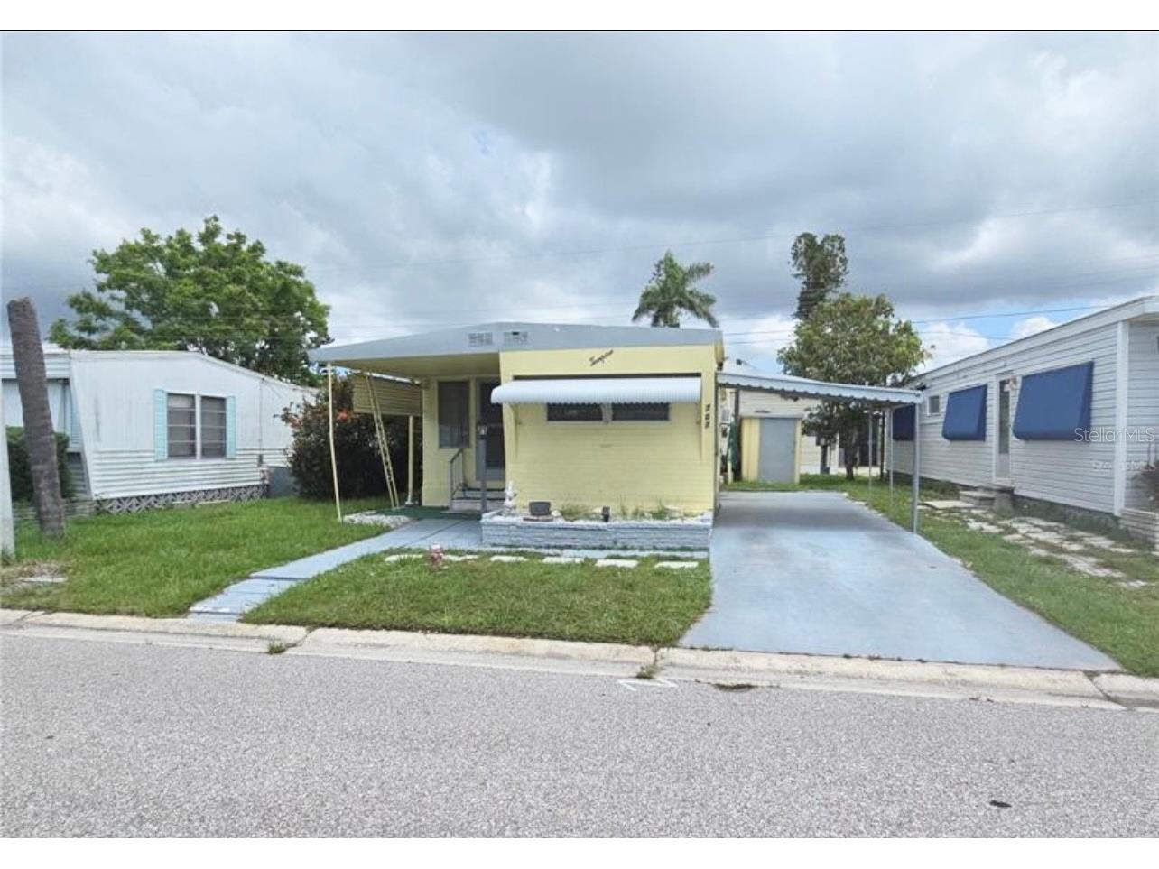 707 49th Avenue Drive W Bradenton FL 34207 TB8485978 image2